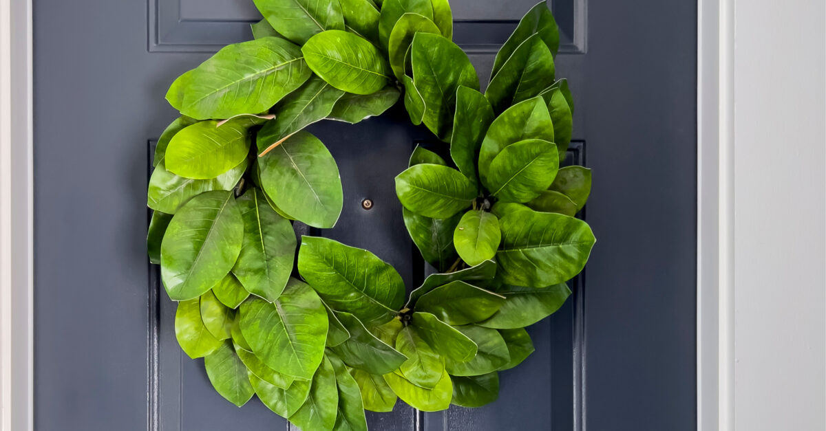 Decorating Your Front Door Good to Be Home