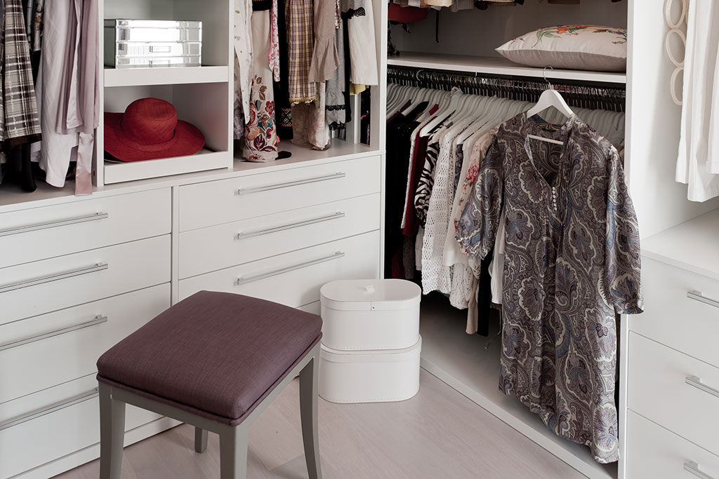 Closet with bench