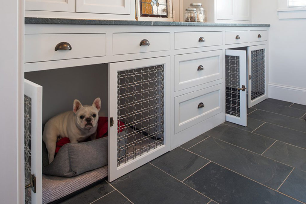 Built-in dog kennels in home