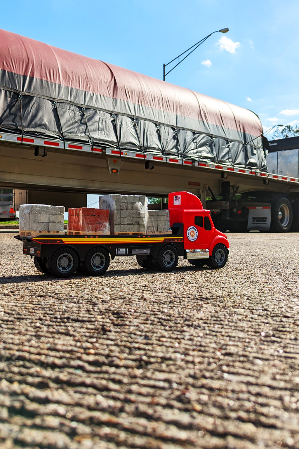 Mini construction truck